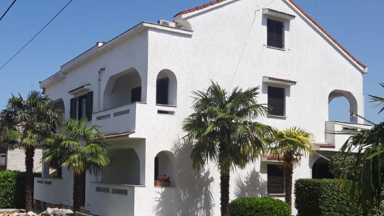 Apartment Dragica Malinska Exterior photo